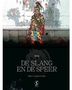 FEBRUARI 2026. HARD COVER MET STOFOMSLAG EN BLADZIJDEWIJZER

Het onderzoek naar de moorden op jonge meisjes van wie de lichamen zijn gemummificeerd, wordt voortgezet door Slang en Speer-Oog. De angst heerst in de stad Tenochtitlan. Slang en Speer-oog do