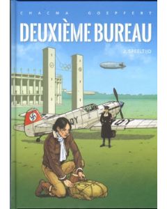 FEBRUARI 2026, HARD COVER

1 augustus 1936. Na zijn staatsgreep in maart lanceert Hitler zijn grootste wereldwijde propagandaoperatie: de Olympische Spelen in Berlijn. Een prachtige façade die een veel minder rooskleurige realiteit verbergt... De Gestap